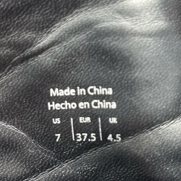 ALDO-Black Velvet Booties/Embroidered/Sequins-Leather Insole-Side Zip-SZ 7 - Picture 11 of 11